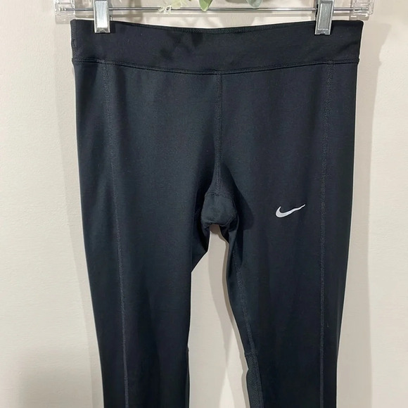 NWOT Nike Dri-Fit Essential Tights Runnings Leggings 645606 Black XS - Picture 2 of 16